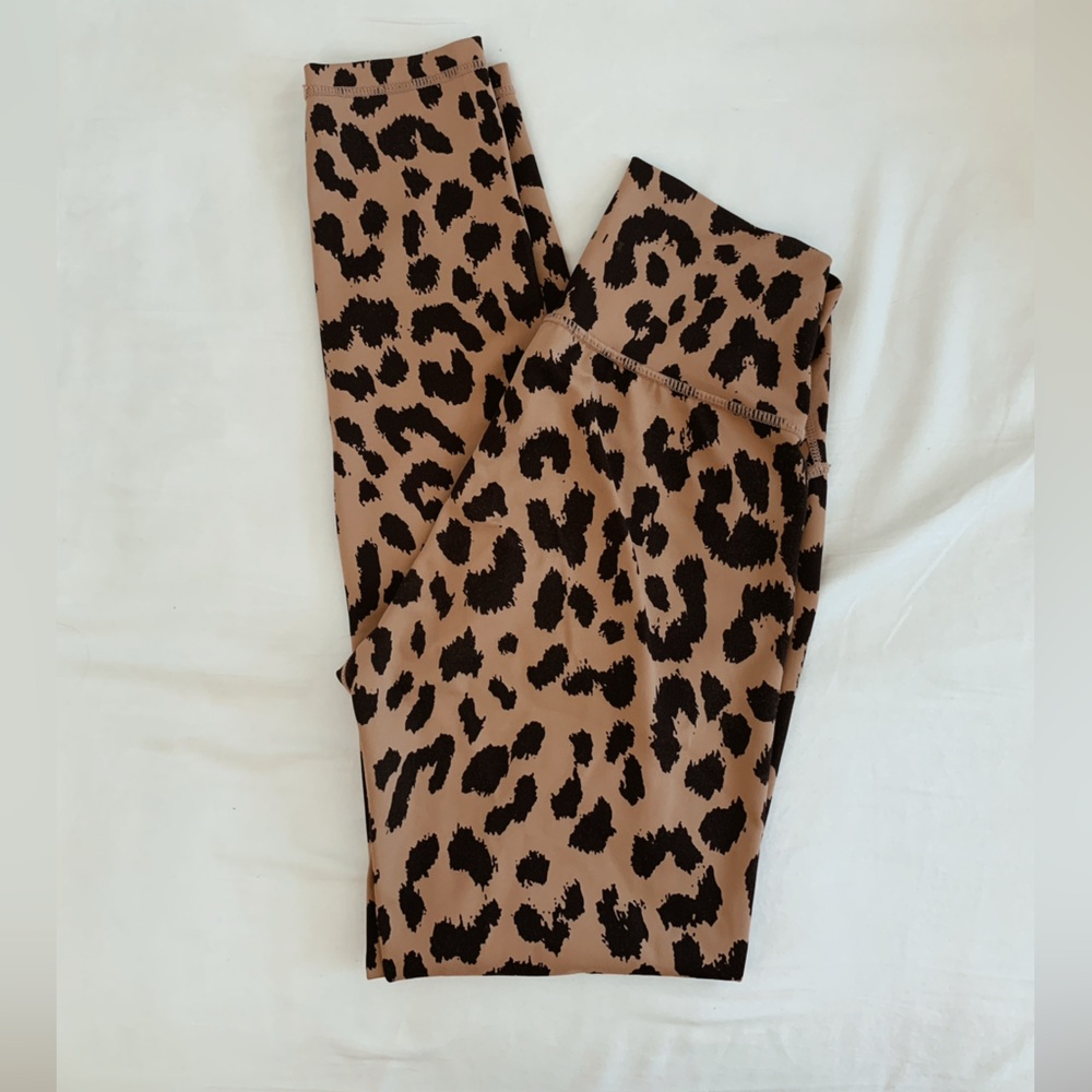 All Fenix Cheetah Print Yoga Leggings - size small